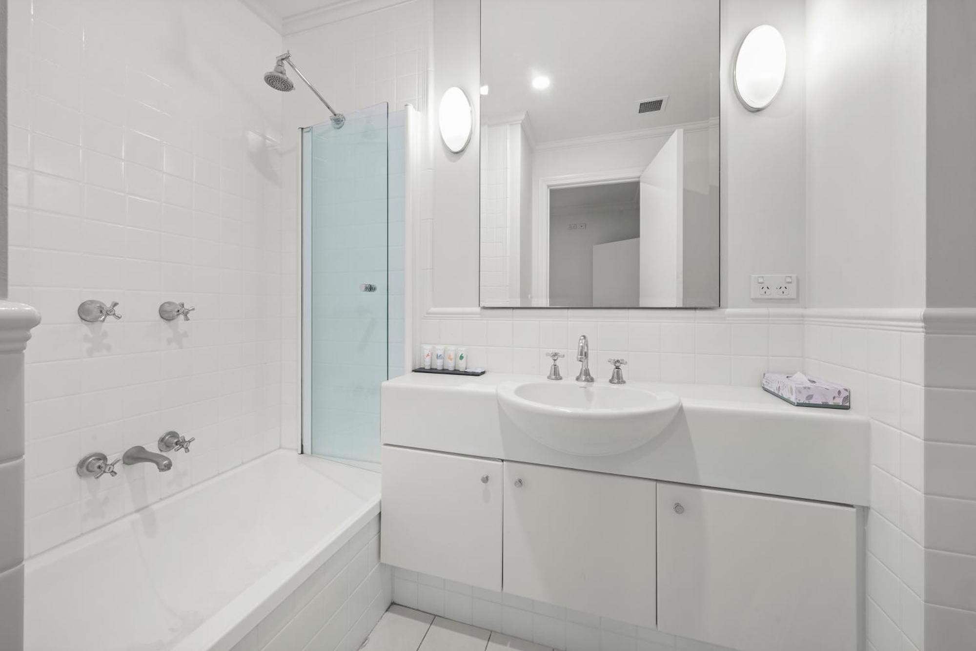 Comfort Hotel Melbourne Central Extérieur photo