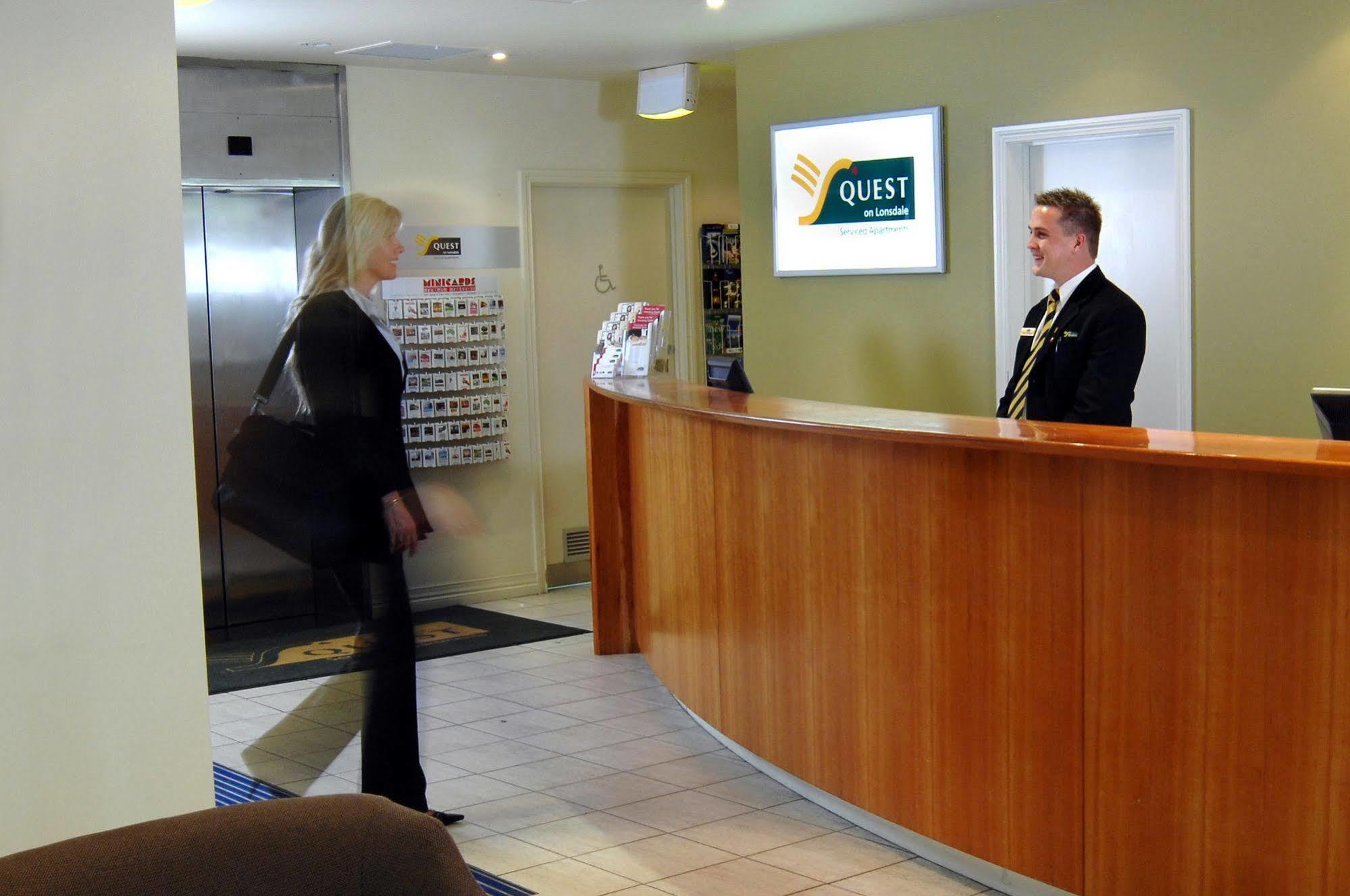 Comfort Hotel Melbourne Central Extérieur photo